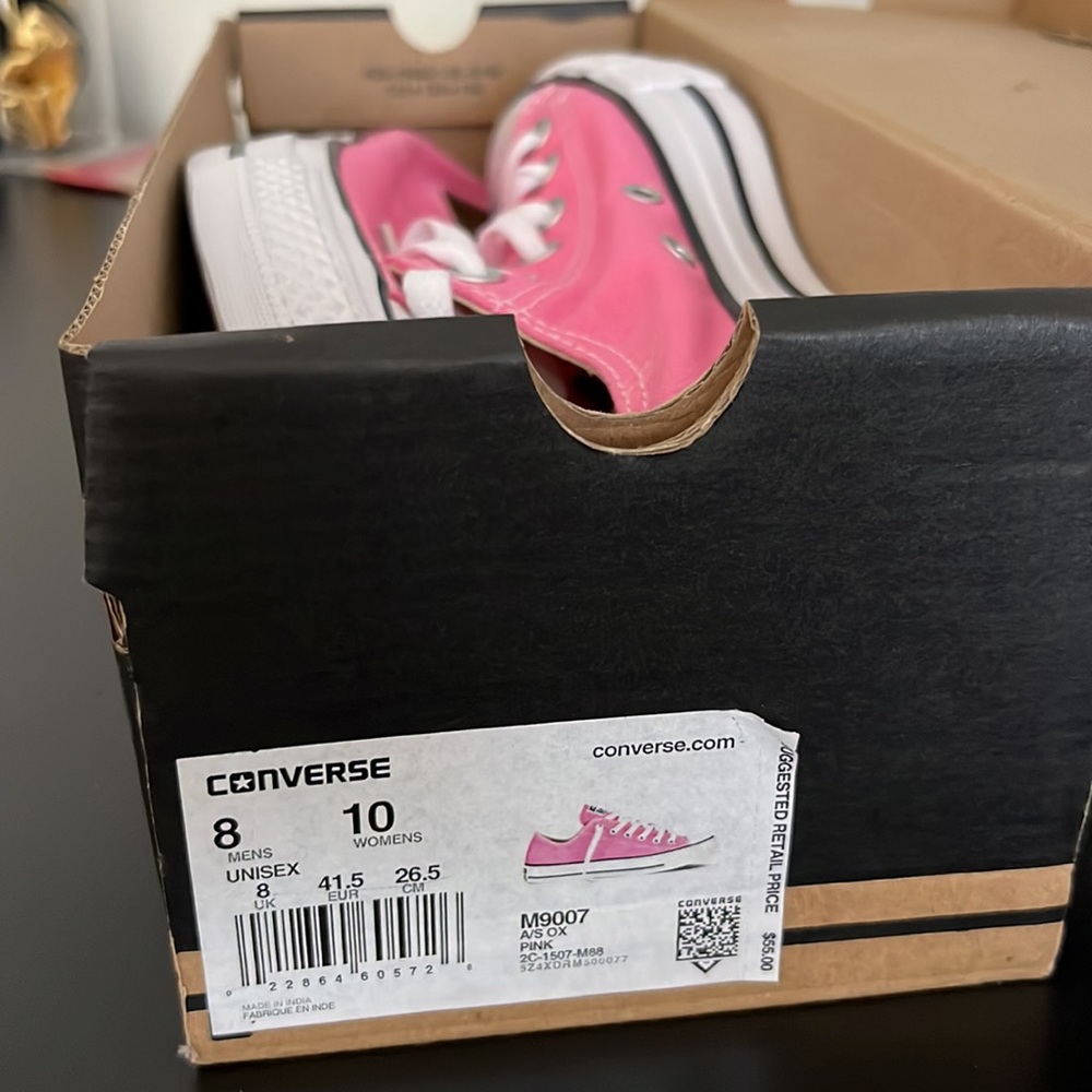Pink Converse - Picture 6 of 6
